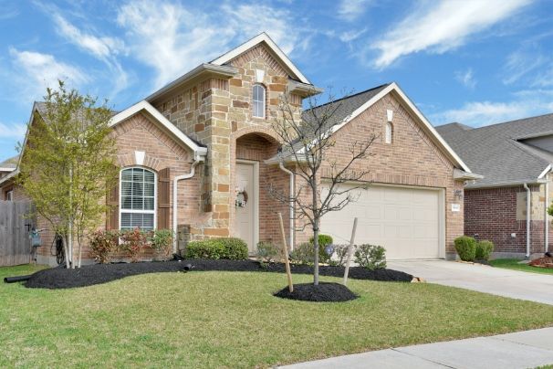 https://SaraMays.NewConstructionHomesForYou.com